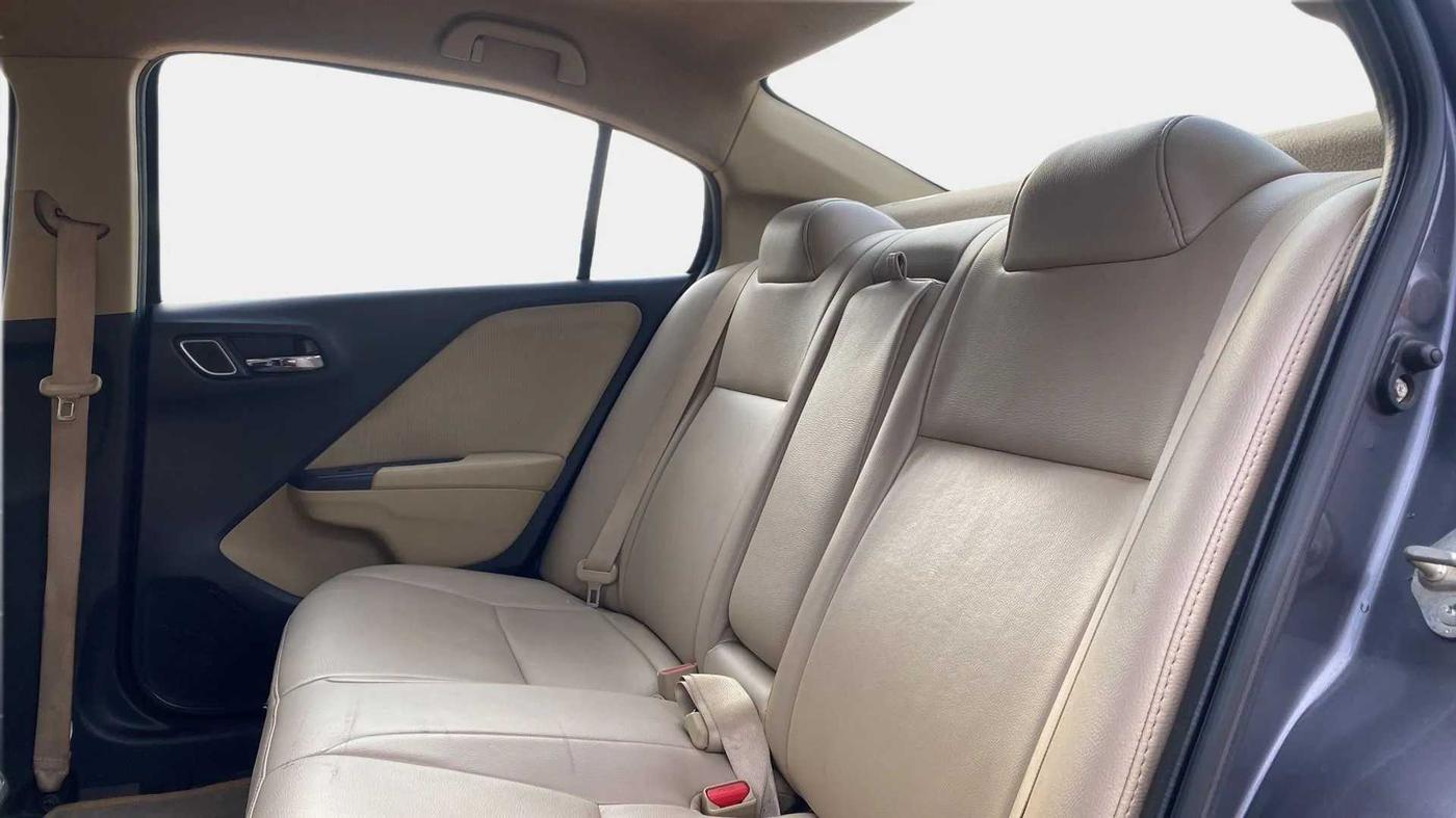 2018 Honda City 1.5L I-VTE V CVT, Petrol, Automatic, 75,507 km, Right Side Rear Door Cabin