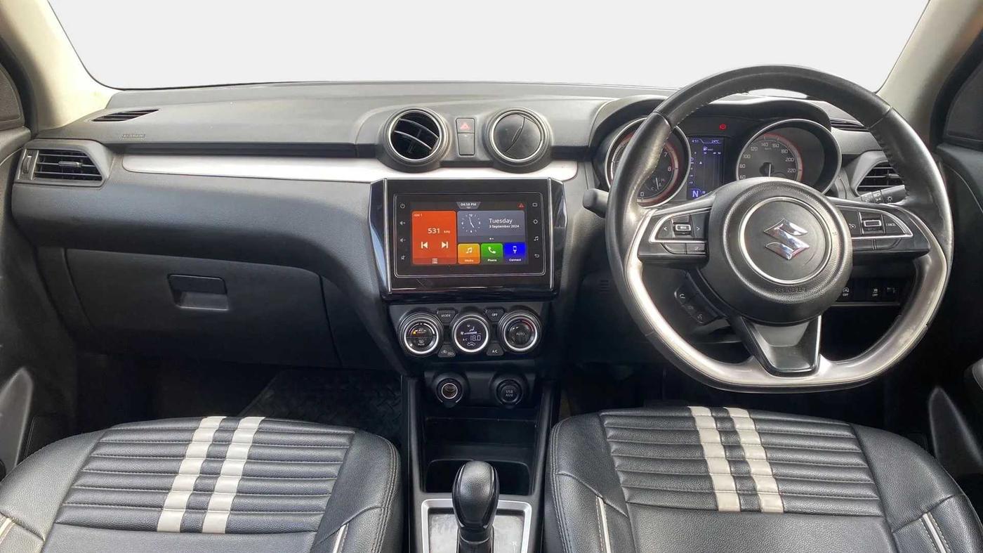 2021 Maruti Swift ZXI PLUS AMT DUAL TONE, Petrol, Automatic, 46,419 km, Dashboard