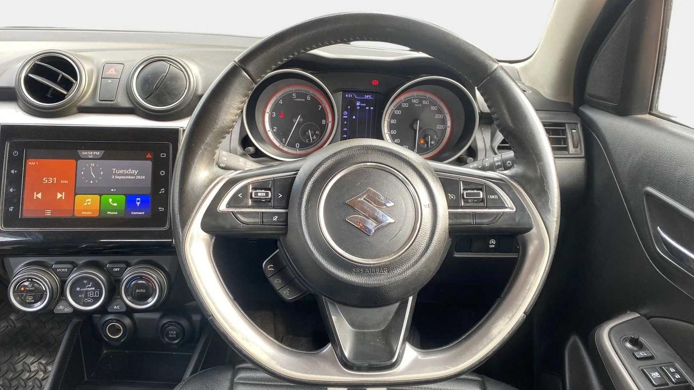 2021 Maruti Swift ZXI PLUS AMT DUAL TONE, Petrol, Automatic, 46,419 km, Steering Wheel Close Up
