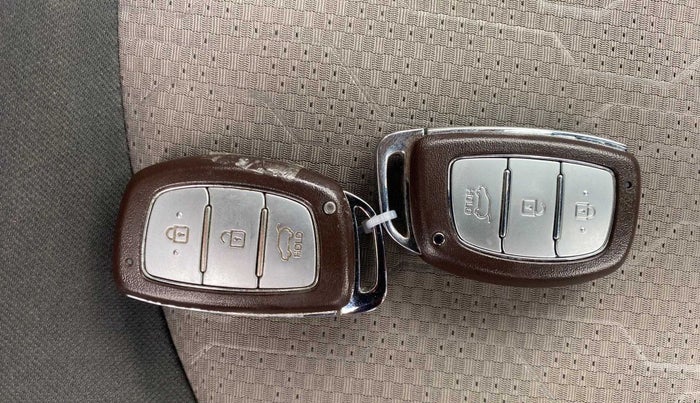 2019 Hyundai Creta SX AT 1.6 PETROL, Petrol, Automatic, 57,859 km, Key Close Up