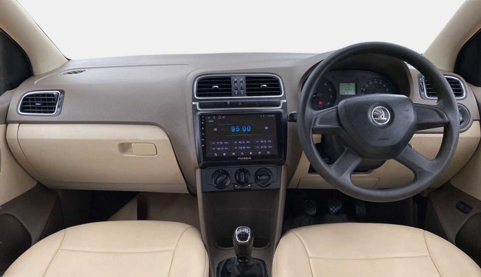 2013 Skoda Rapid AMBITION 1.6 MPI MT PLUS, Petrol, Manual, 85,375 km, Dashboard