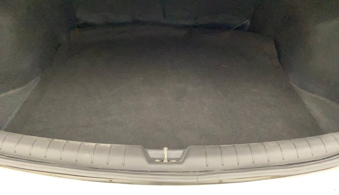 2020 Hyundai Verna SX 1.5 VTVT, Petrol, Manual, 40,217 km, Boot Inside