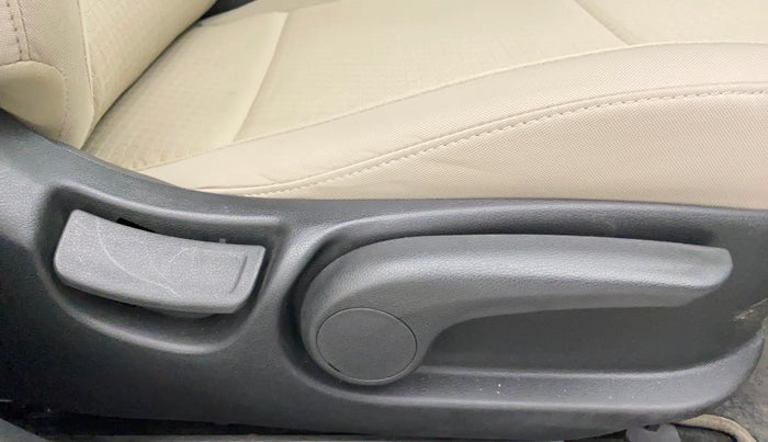 2020 Hyundai Verna SX 1.5 VTVT, Petrol, Manual, 40,217 km, Driver Side Adjustment Panel