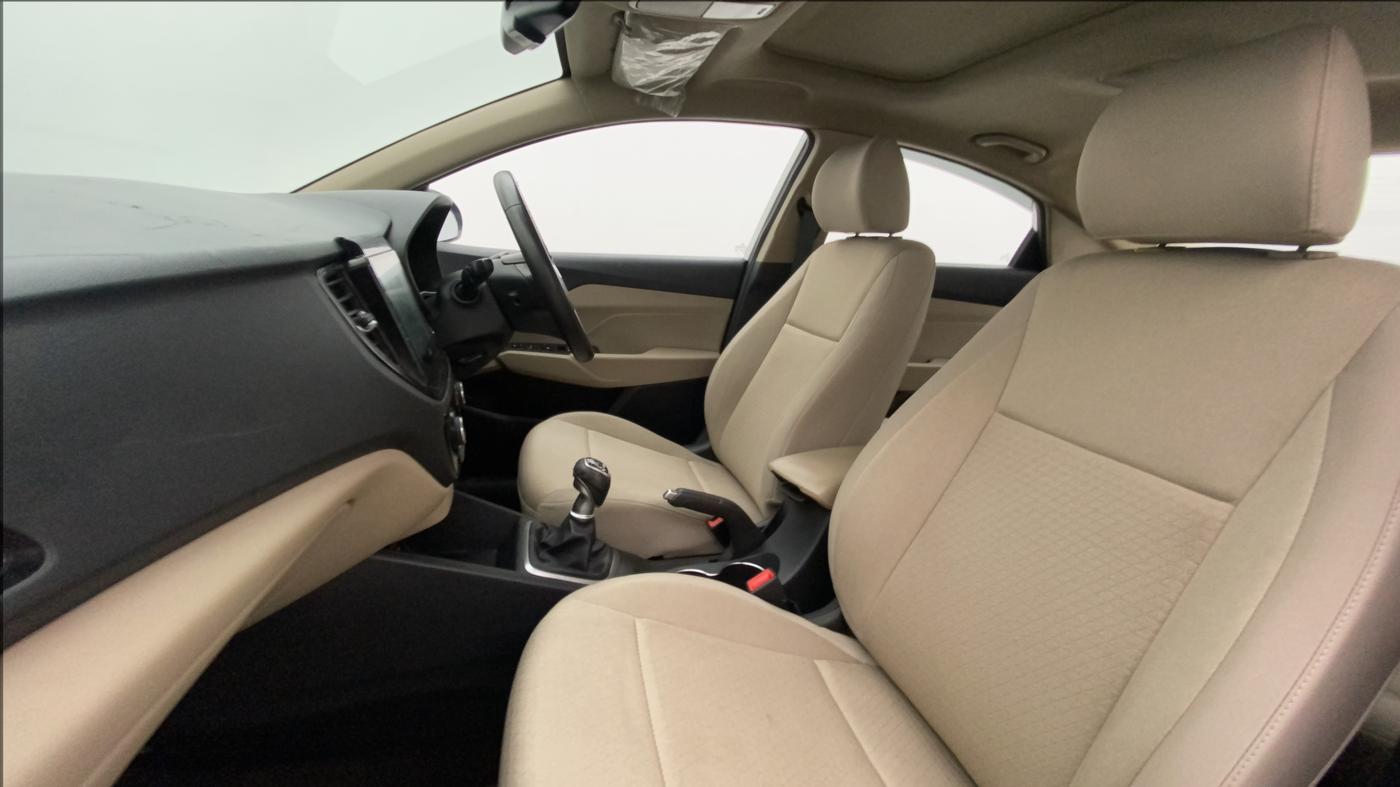 2020 Hyundai Verna SX 1.5 VTVT, Petrol, Manual, 40,217 km, Right Side Front Door Cabin