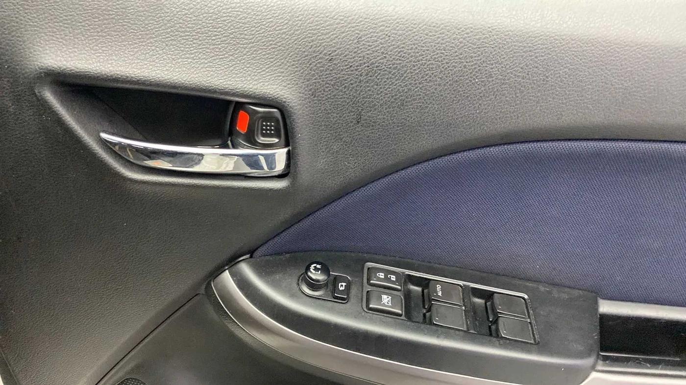 2020 Maruti Baleno ZETA PETROL 1.2, Petrol, Manual, 75,204 km, Driver Side Door Panels Control
