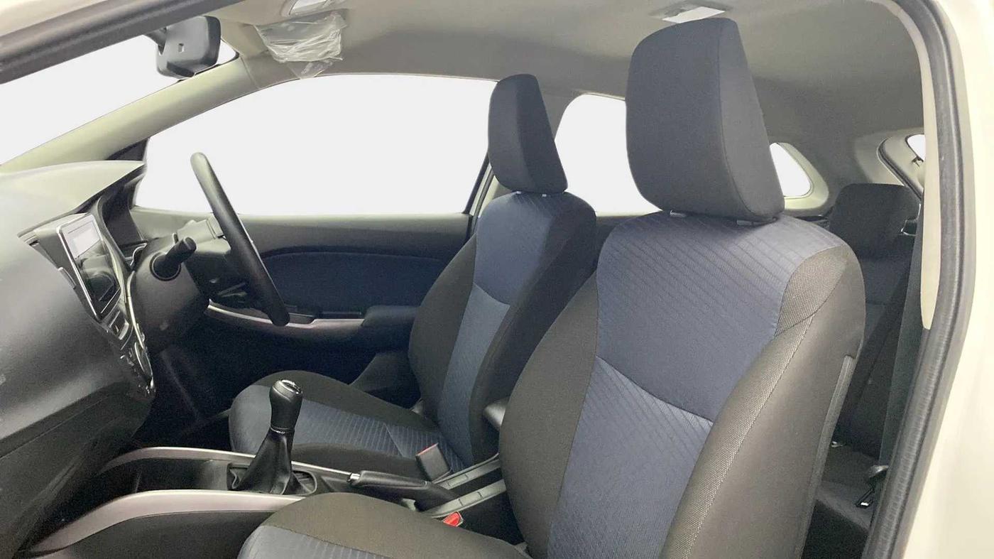 2020 Maruti Baleno ZETA PETROL 1.2, Petrol, Manual, 75,204 km, Right Side Front Door Cabin