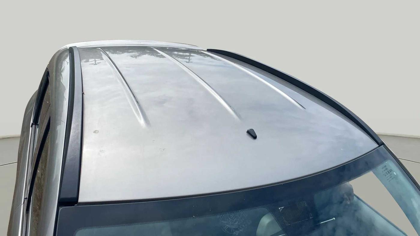 2017 Mahindra Kuv100 K2 6 STR, Petrol, Manual, 16,846 km, Roof