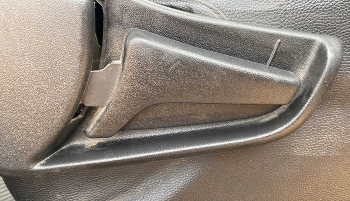 2020 Maruti S PRESSO VXI+, Petrol, Manual, 44,433 km, Driver Side Adjustment Panel