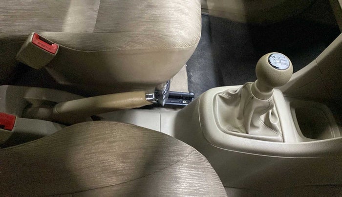 2013 Maruti Ertiga VDI, Diesel, Manual, 33,170 km, Gear Lever