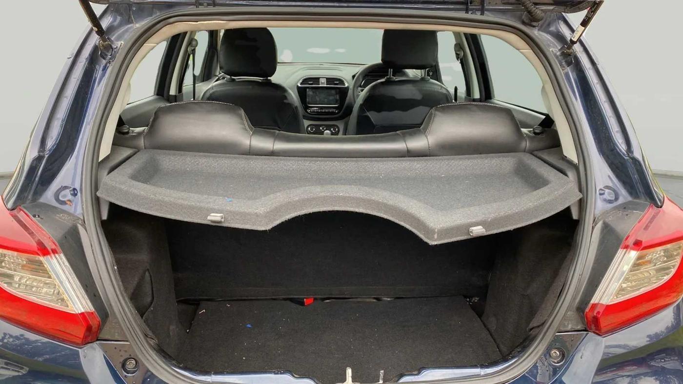 2022 Tata Tiago XZA PETROL, Petrol, Automatic, 20,206 km, Boot Inside