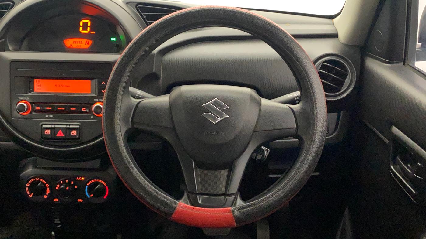 2019 Maruti S PRESSO VXI (O) AMT, Petrol, Automatic, 29,047 km, Steering Wheel Close Up