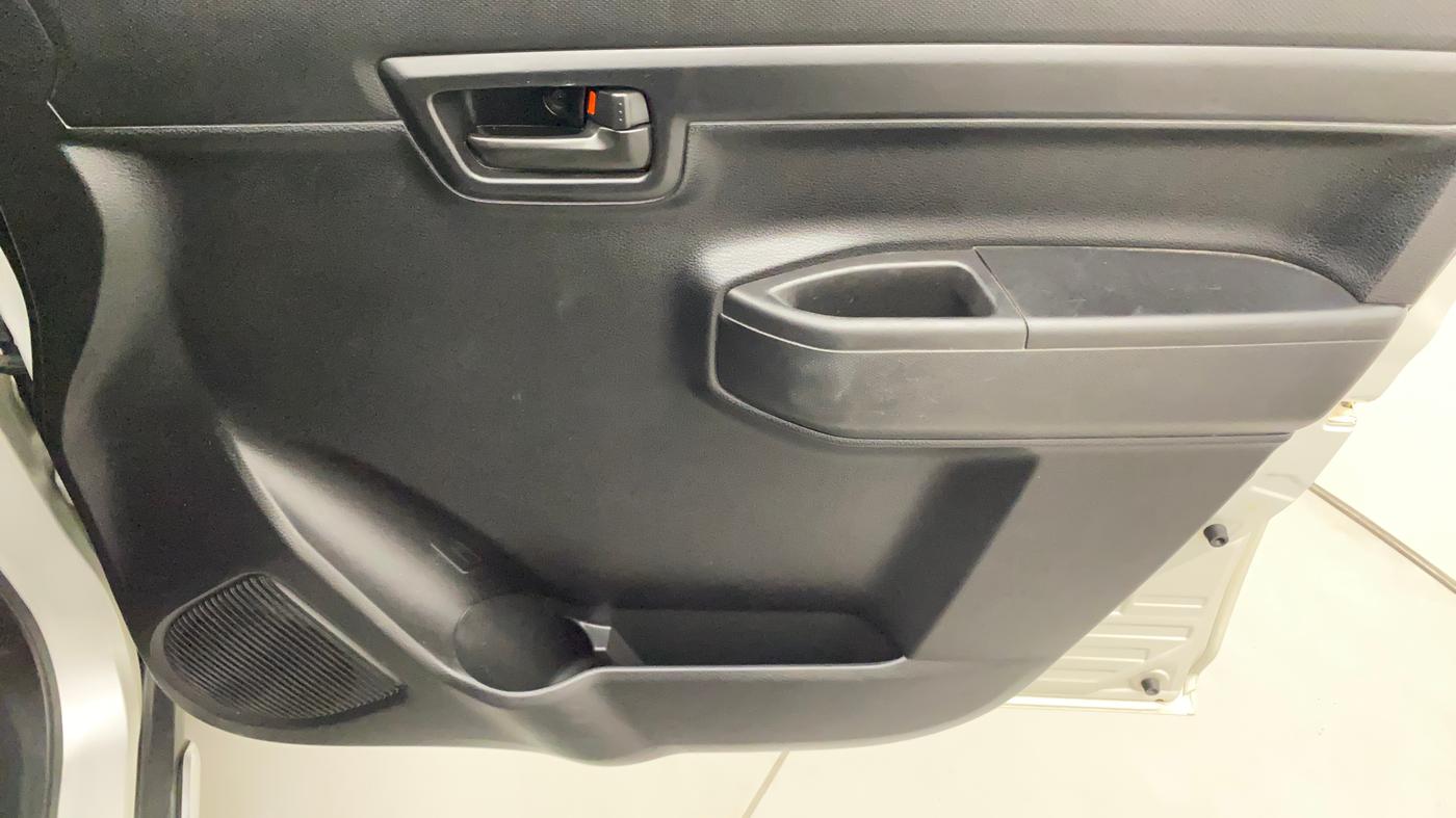 2019 Maruti S PRESSO VXI (O) AMT, Petrol, Automatic, 29,047 km, Driver Side Door Panels Control