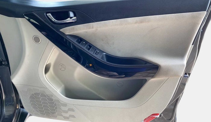 2021 Tata NEXON XZA PLUS PETROL, Petrol, Automatic, 53,927 km, Driver Side Door Panels Control
