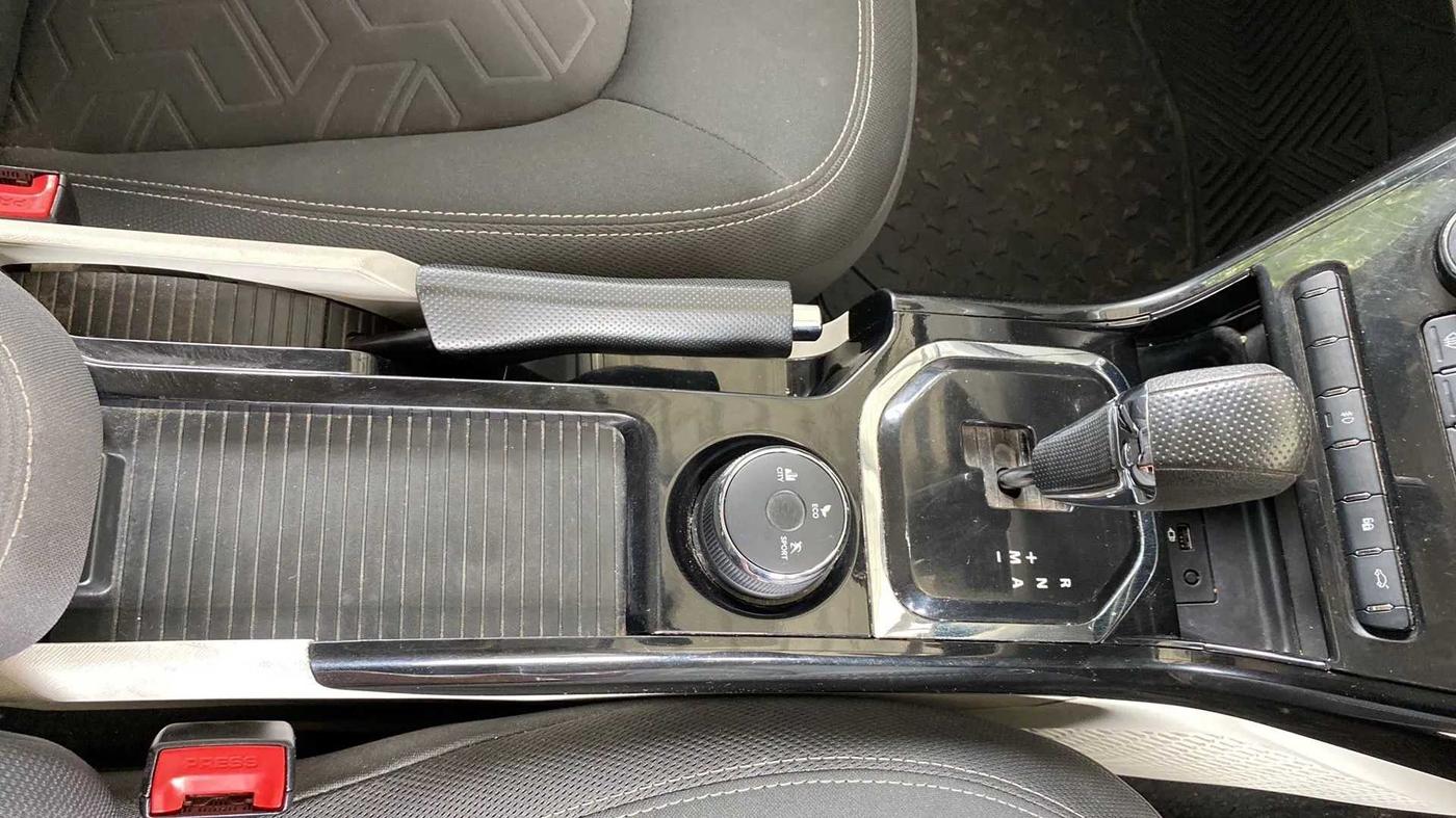 2021 Tata NEXON XZA PLUS PETROL, Petrol, Automatic, 53,927 km, Gear Lever