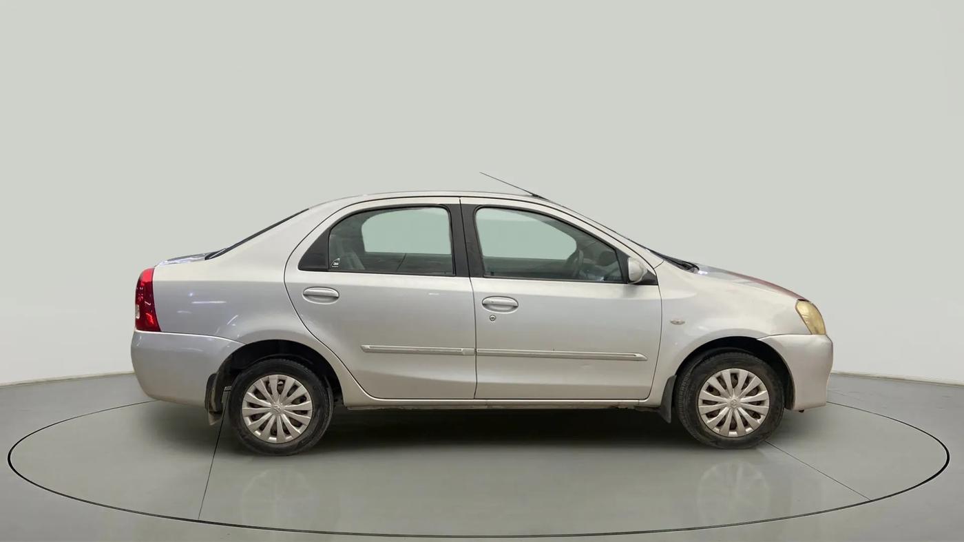 2012 Toyota Etios G, CNG, Manual, 52,370 km, Right Side View