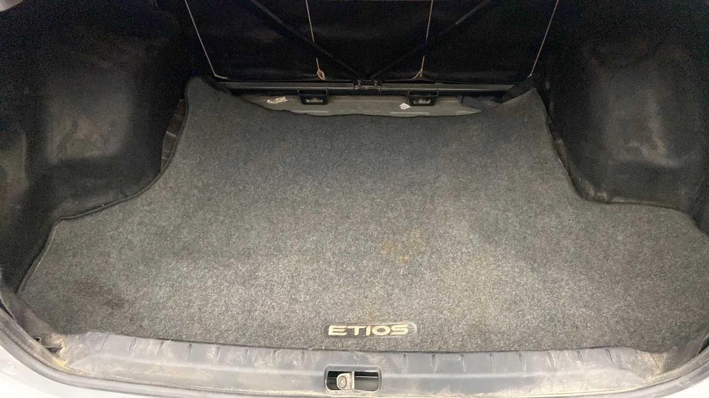 2012 Toyota Etios G, CNG, Manual, 52,370 km, Boot Inside