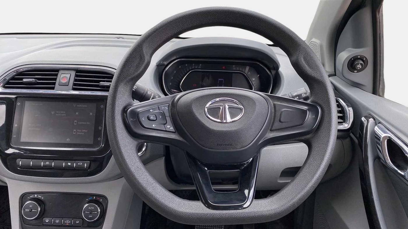 2020 Tata TIGOR XZA PLUS PETROL, Petrol, Automatic, 80,746 km, Steering Wheel Close Up