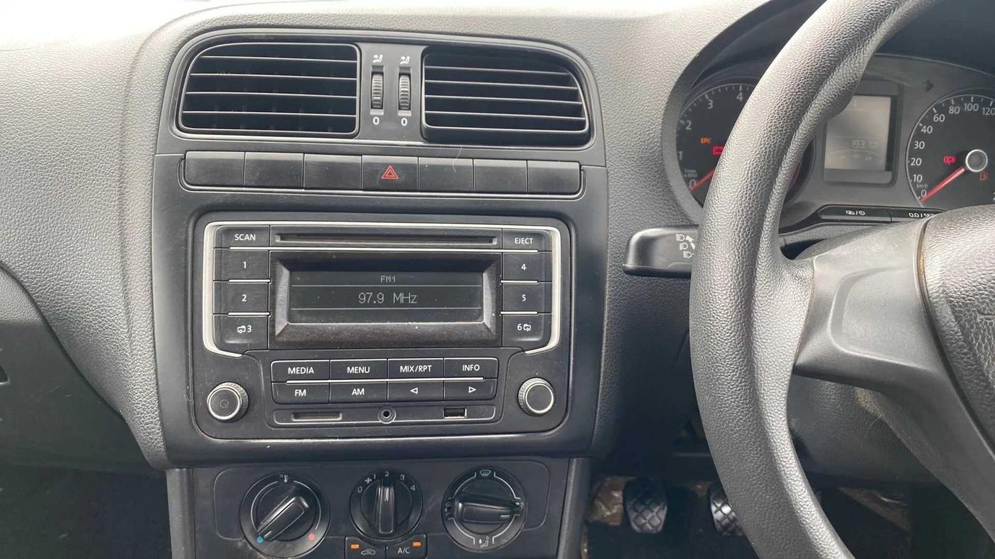 2016 Volkswagen Polo TRENDLINE 1.2L PETROL, Petrol, Manual, 54,562 km, Air Conditioner