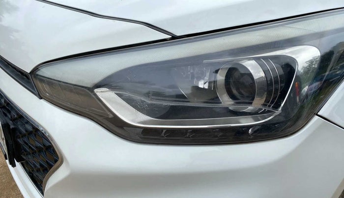 2020 Hyundai Elite i20 ASTA 1.2 (O), Petrol, Manual, 72,656 km, Left headlight - Minor scratches