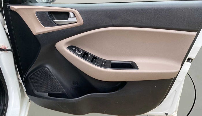 2020 Hyundai Elite i20 ASTA 1.2 (O), Petrol, Manual, 72,656 km, Driver Side Door Panels Control