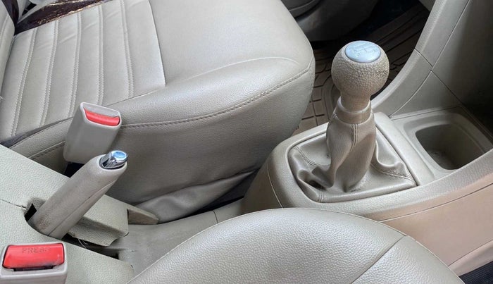 2017 Maruti Ertiga VXI CNG, CNG, Manual, 81,079 km, Gear Lever