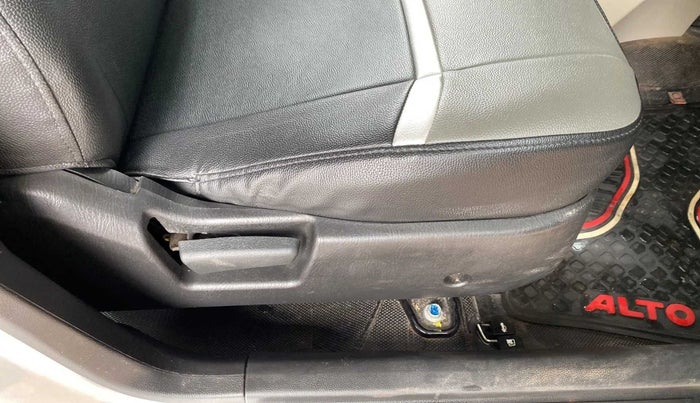 2022 Maruti Alto LXI O, Petrol, Manual, 5,047 km, Driver Side Adjustment Panel