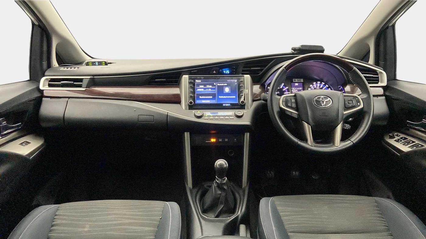 2022 Toyota Innova Crysta 2.7 VX 7 STR, Petrol, Manual, 22,829 km, Dashboard