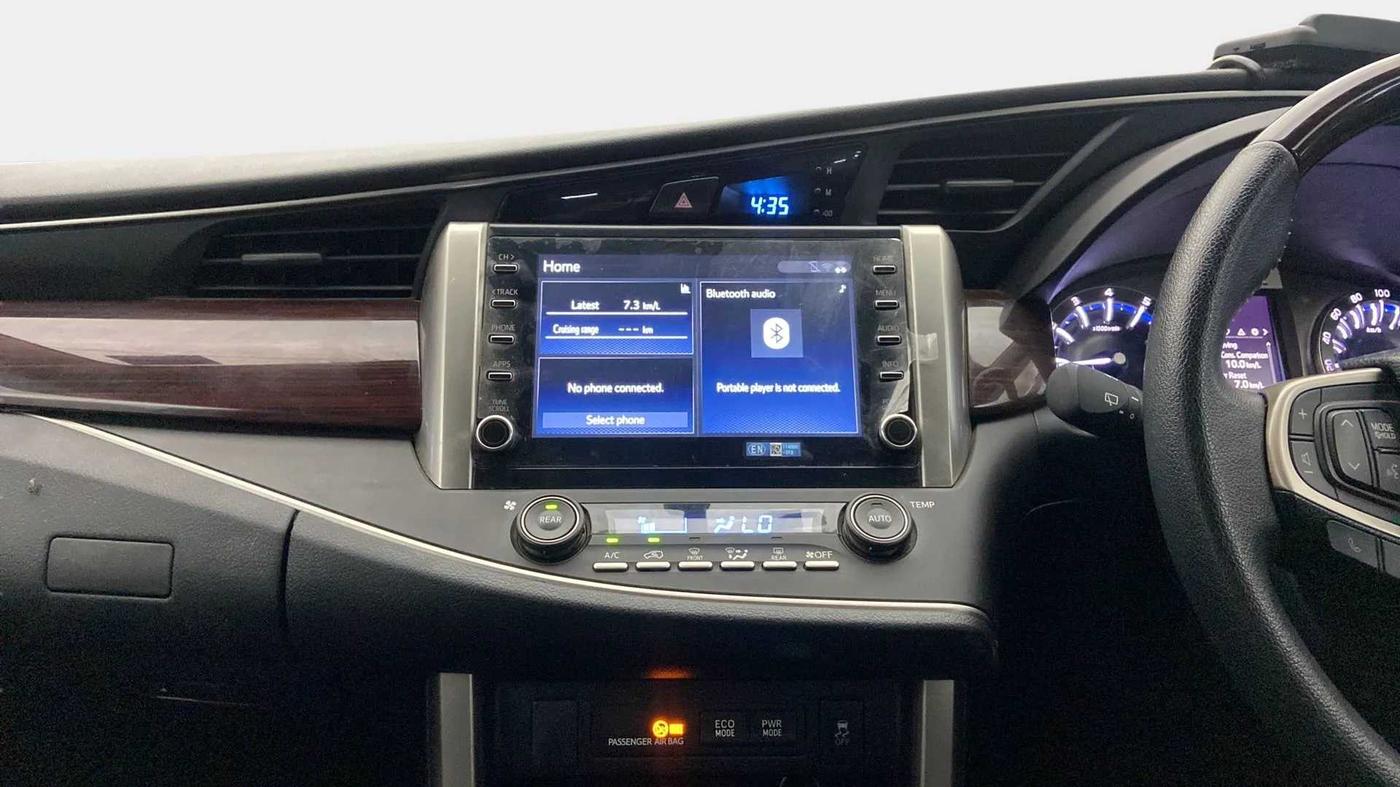2022 Toyota Innova Crysta 2.7 VX 7 STR, Petrol, Manual, 22,829 km, Air Conditioner