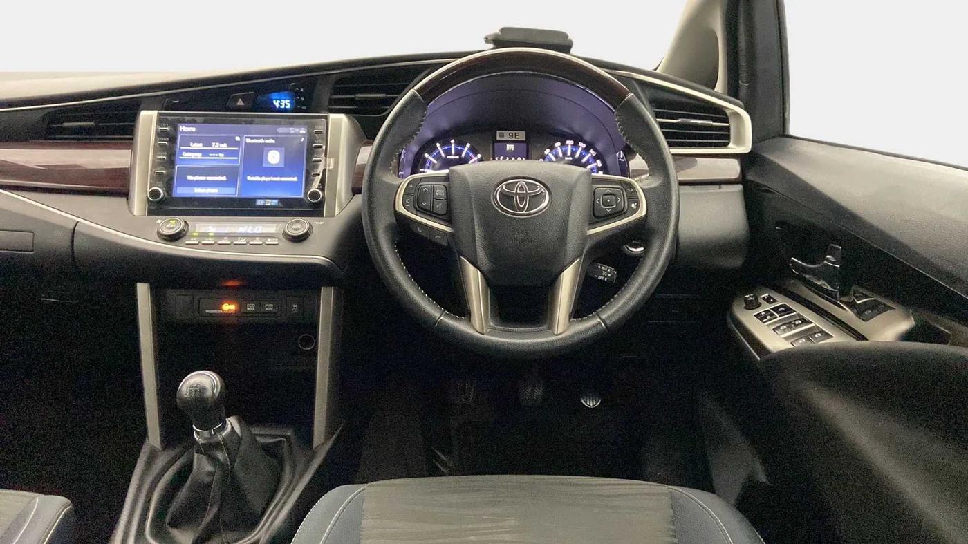 2022 Toyota Innova Crysta 2.7 VX 7 STR, Petrol, Manual, 22,829 km, Steering Wheel Close Up