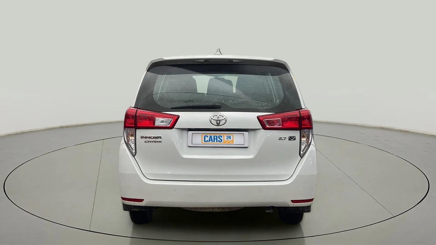 2022 Toyota Innova Crysta 2.7 VX 7 STR, Petrol, Manual, 22,829 km, Back/Rear
