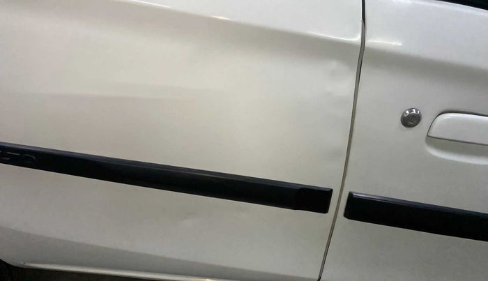 2020 Maruti Alto VXI, Petrol, Manual, 36,696 km, Right rear door - Slightly dented