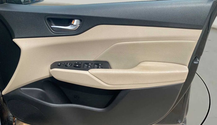 2021 Hyundai Verna SX (O) 1.5 VTVT IVT, Petrol, Automatic, 25,447 km, Driver Side Door Panels Control