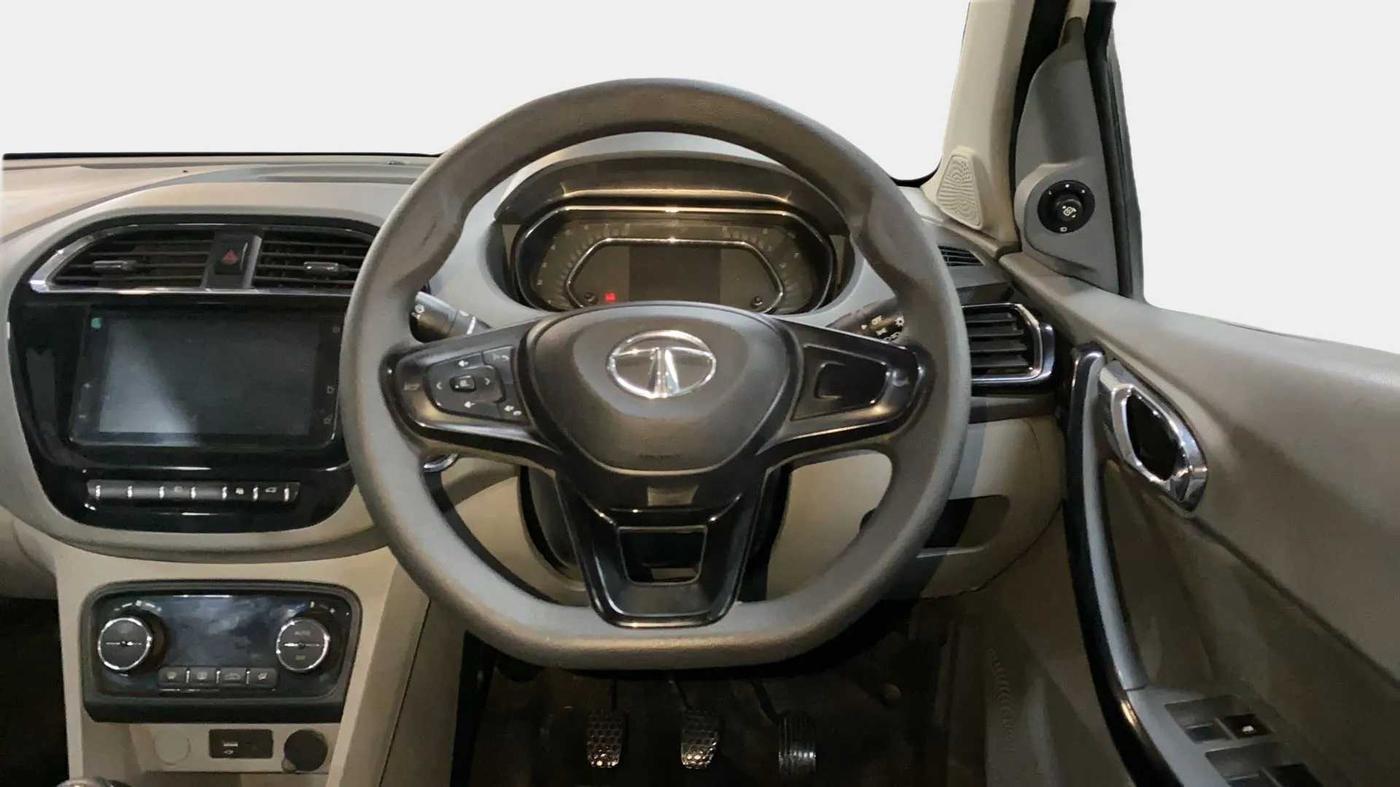 2020 Tata TIGOR XZ PLUS PETROL, Petrol, Manual, 23,420 km, Steering Wheel Close Up