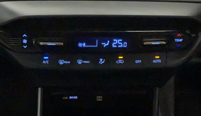 2022 Hyundai NEW I20 SPORTZ 1.2 AT, Petrol, Automatic, 6,224 km, Automatic Climate Control