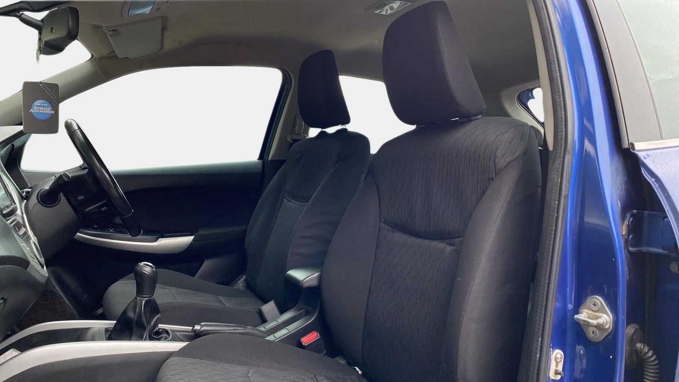 2015 Maruti Baleno ALPHA DIESEL 1.3, Diesel, Manual, 1,00,806 km, Right Side Front Door Cabin
