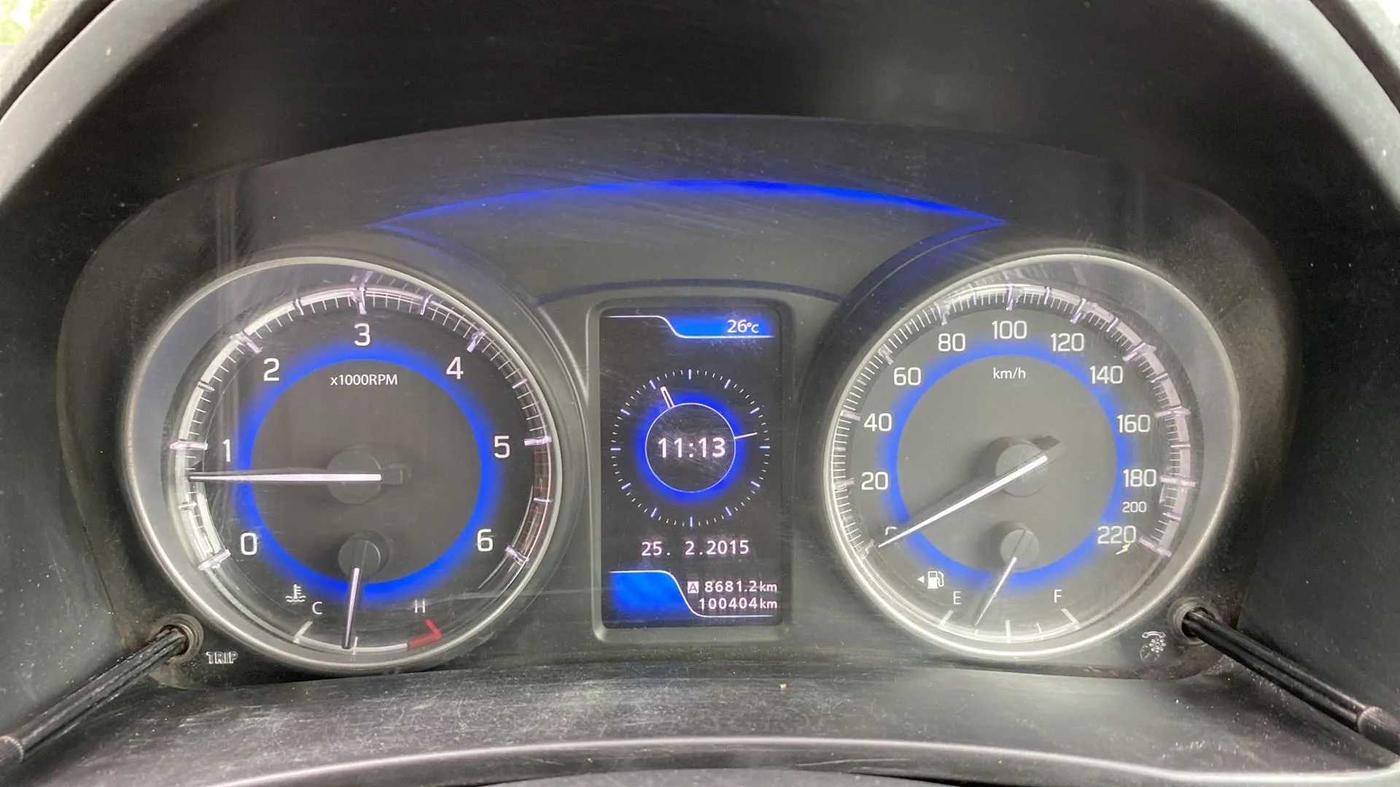 2015 Maruti Baleno ALPHA DIESEL 1.3, Diesel, Manual, 1,00,806 km, Odometer Image