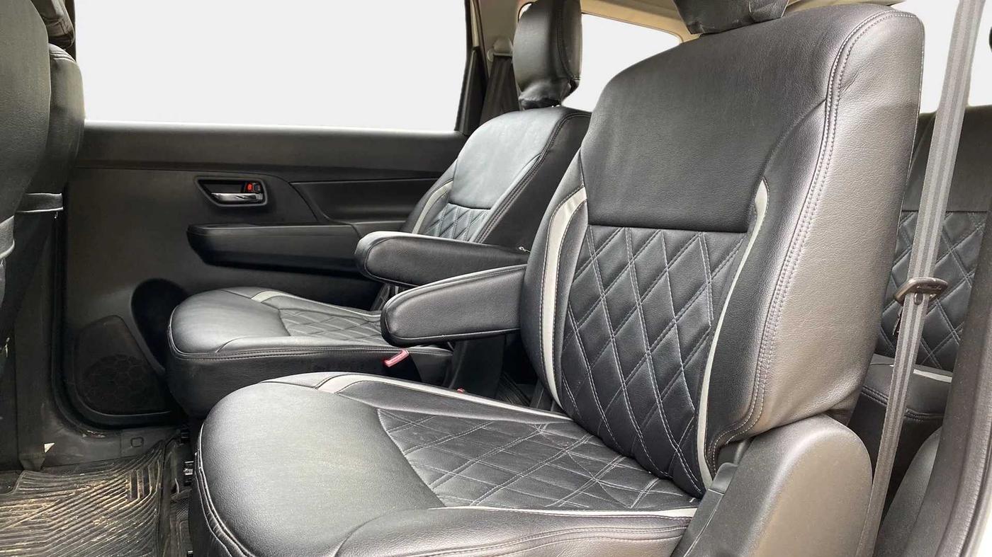 2020 Maruti XL6 ZETA MT, Petrol, Manual, 96,067 km, Right Side Rear Door Cabin