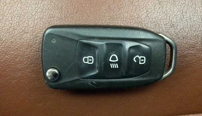 2019 Tata Tiago XZA PLUS PETROL, Petrol, Automatic, 66,933 km, Key Close Up
