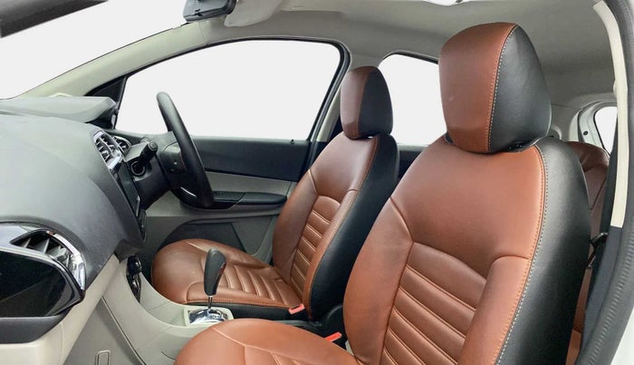 2019 Tata Tiago XZA PLUS PETROL, Petrol, Automatic, 66,933 km, Right Side Front Door Cabin