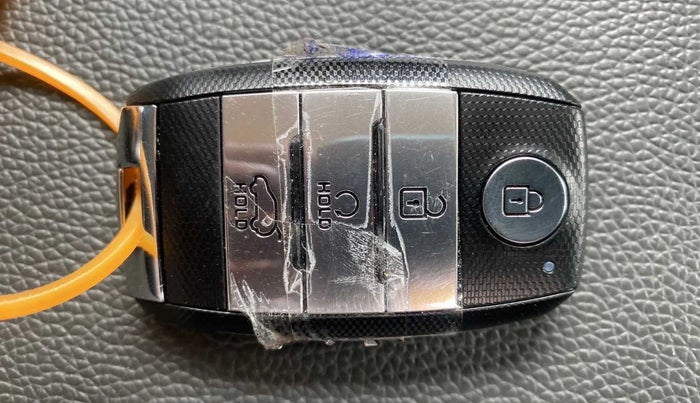 2021 KIA SELTOS HTK PLUS 1.5 IMT, Petrol, Manual, 22,145 km, Key Close Up