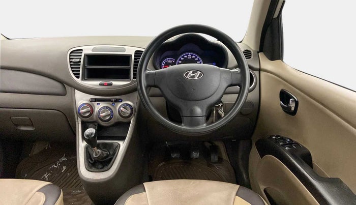 2013 Hyundai i10 MAGNA 1.2, Petrol, Manual, 74,353 km, Steering Wheel Close Up