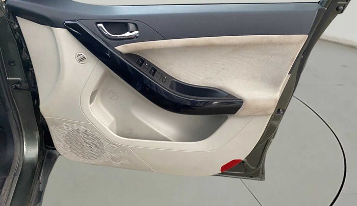 2021 Tata NEXON XZA PLUS PETROL, Petrol, Automatic, 20,683 km, Driver Side Door Panels Control