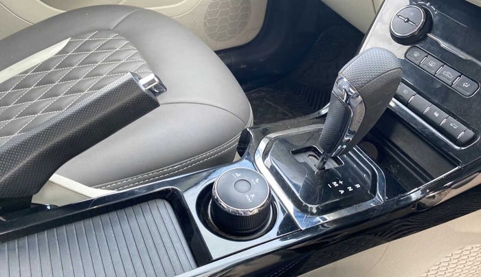 2021 Tata NEXON XZA PLUS PETROL, Petrol, Automatic, 20,683 km, Gear Lever