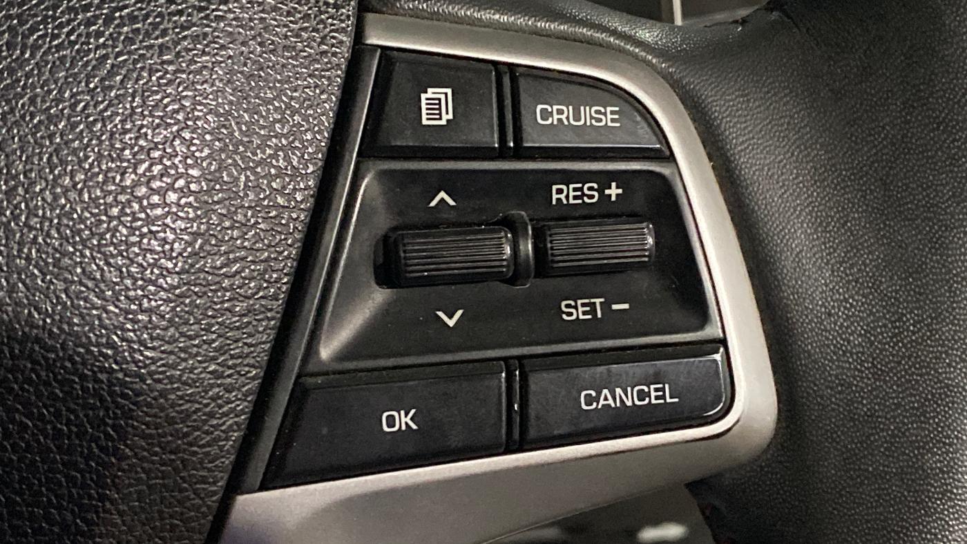 2020 Hyundai Verna SX (O) 1.0 TURBO DCT, Petrol, Automatic, 37,378 km, Adaptive Cruise Control