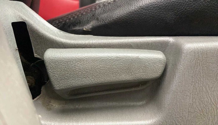 2014 Maruti Alto K10 VXI, Petrol, Manual, 77,084 km, Driver Side Adjustment Panel