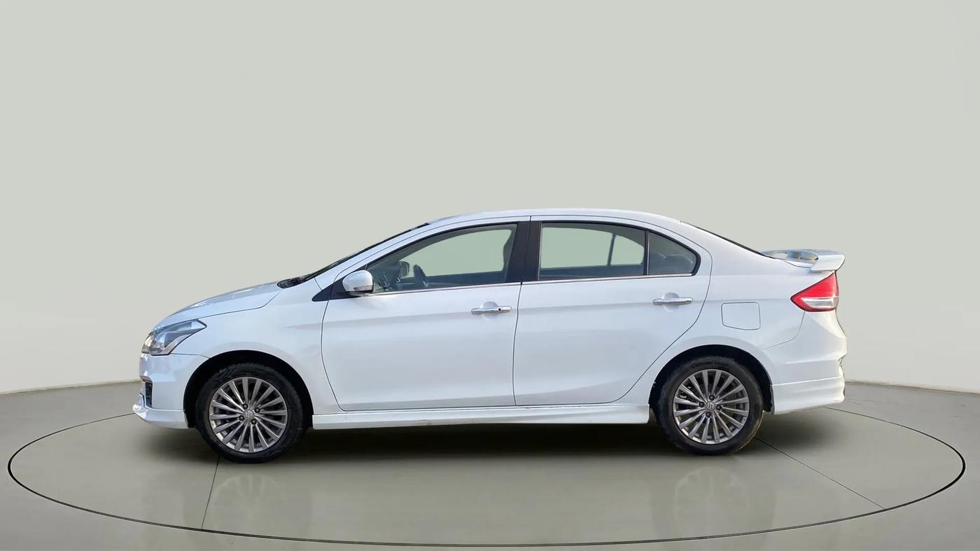 2017 Maruti Ciaz S 1.4 MT PETROL, CNG, Manual, 74,974 km, Left Side
