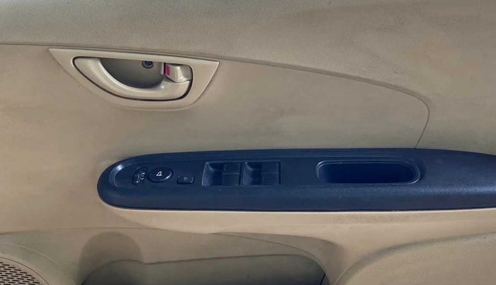 2016 Honda Amaze 1.2L I-VTEC S, Petrol, Manual, 83,140 km, Driver Side Door Panels Control