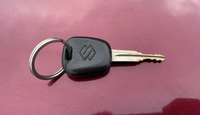 2015 Maruti Alto K10 VXI, Petrol, Manual, 39,807 km, Key Close Up