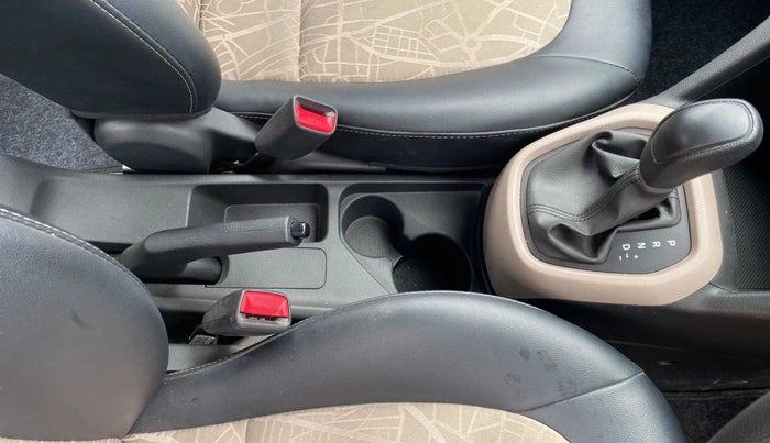 2018 Hyundai Grand i10 MAGNA AT 1.2 KAPPA VTVT, Petrol, Automatic, 20,354 km, Gear Lever