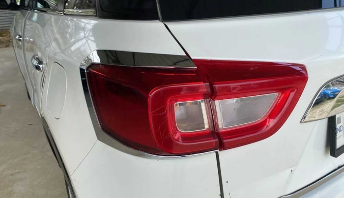 2020 Maruti Vitara Brezza VXI, Petrol, Manual, 66,100 km, Left tail light - Minor scratches